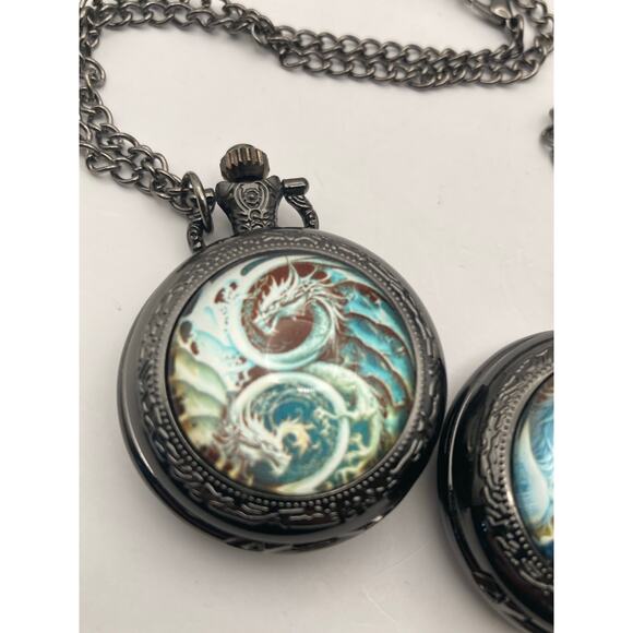 Dungeons and Dragons Like Pocket Watches (2) - New Batteries- w/ Chains - Picture 5 of 7